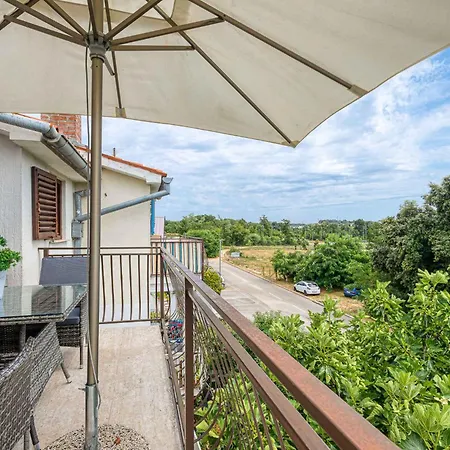 In - Istrien 46932 Apartment Porec